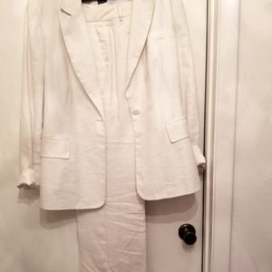 White suit, Style and Co., size 16